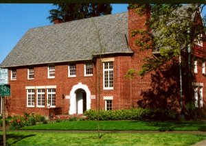 Bucking the Trend…Tiny Colleges