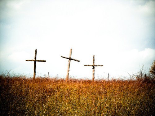 Easter-crosses-Creative-Commons