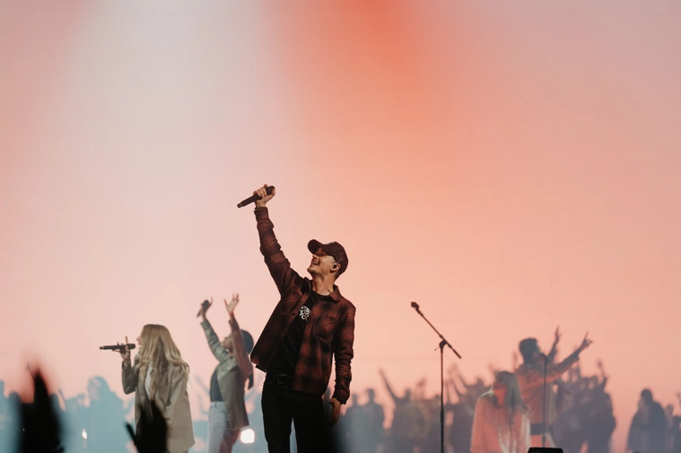 Young people still worship despite hardships, Passion leader says