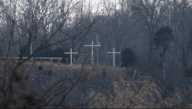 Tennessee residents protest against appeal to remove historic crosses