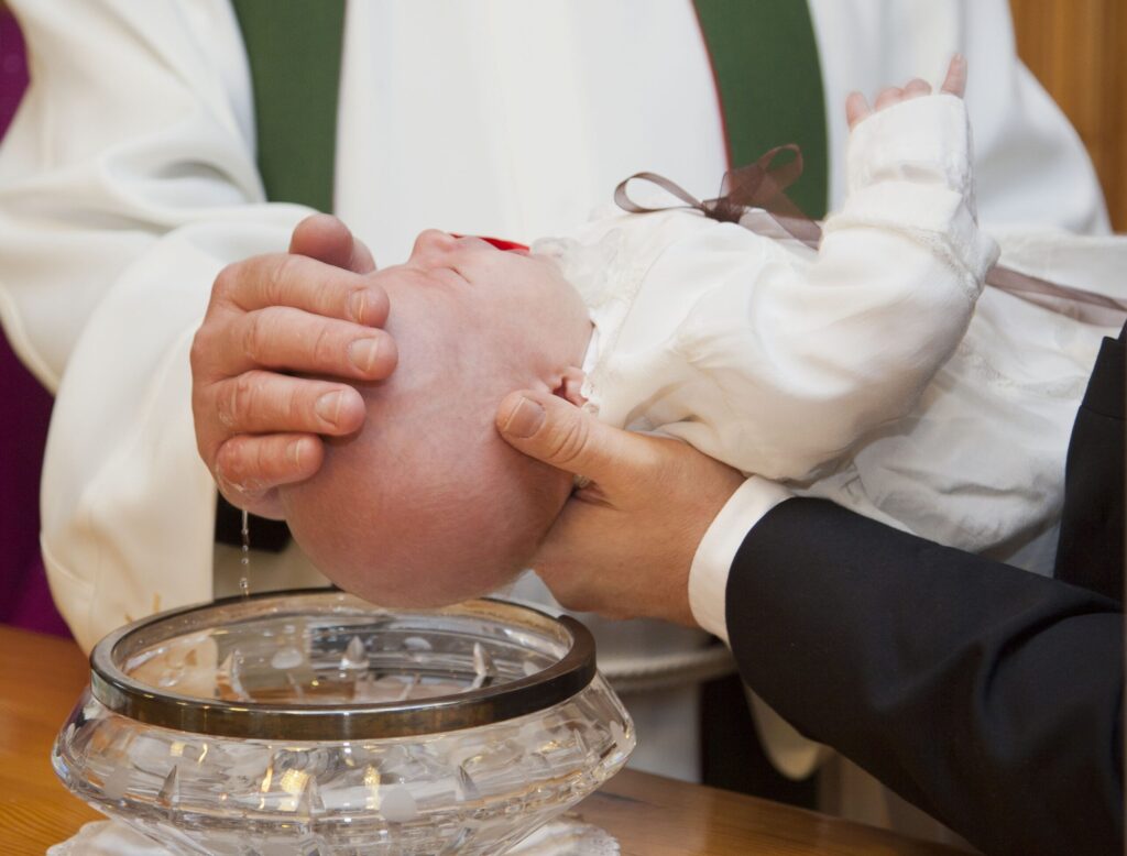 Catholic diocese allows women to perform baptisms