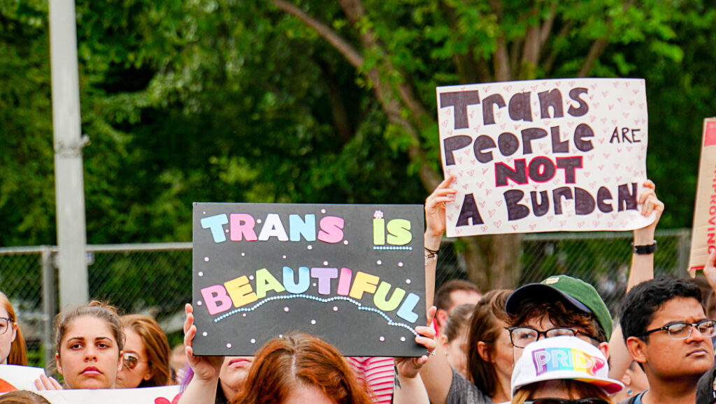 Texas pastors protest Abbott's policy on transyouth
