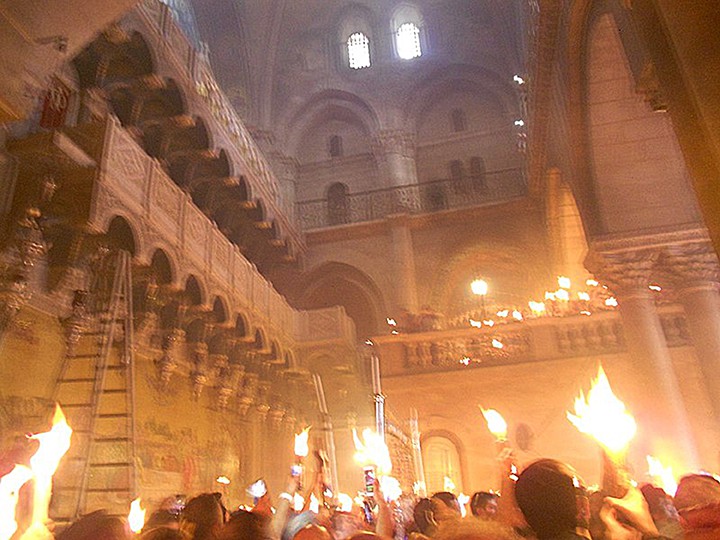 Despite unrest, Holy Fire ceremony celebrated in Jerusalem