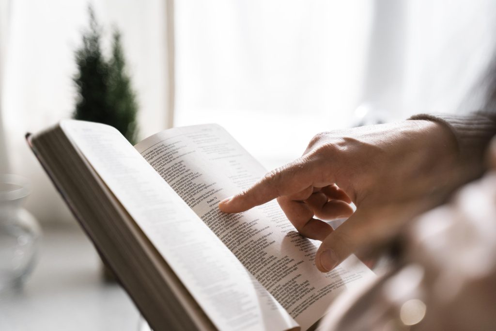 In most cases, reading the Bible is considered a reflective and individual learning experience