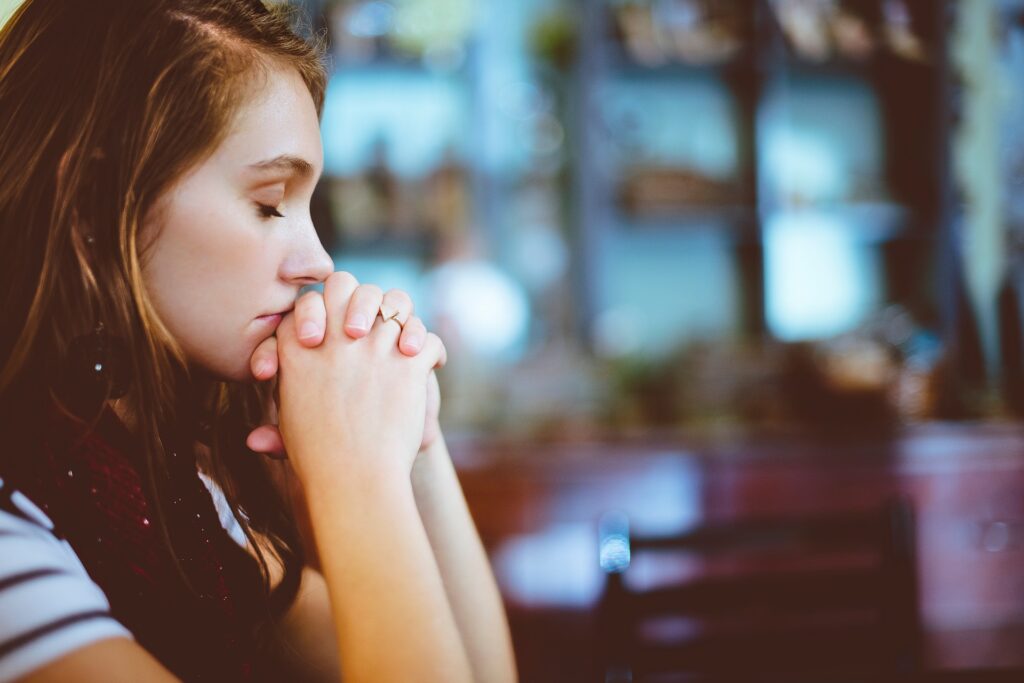 Survey: Young adults pray more than older generations