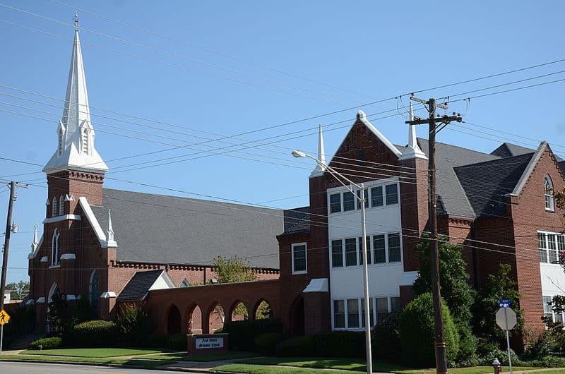First_United_Methodist_Church,_Searcy,_AR