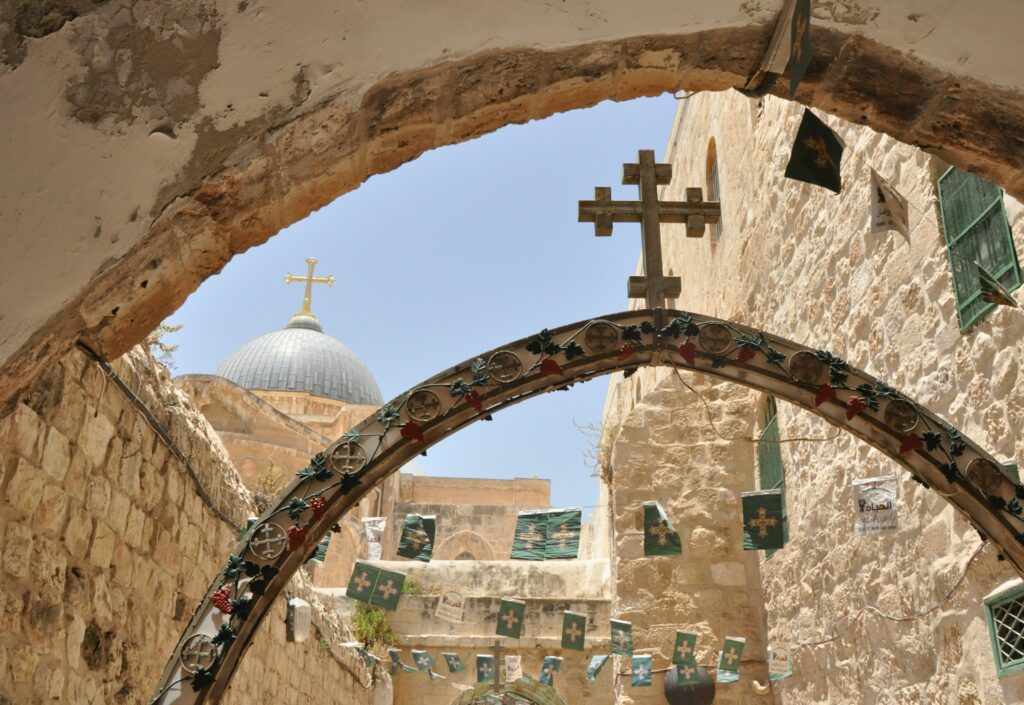 Holy Sepulchre Prayer Agreement: Powerful step to protect worship Roof of the Church of the Holy Sepulchre is Jerusalem